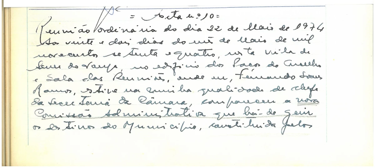 Imagem de texto manuscrito em livro de atas normalizado